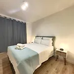 דירה Dunasol Home, By Comfortable Luxury